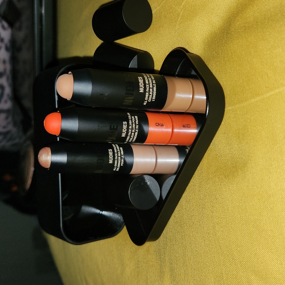 NUDESTIX BEACHY NUDES MINI KIT